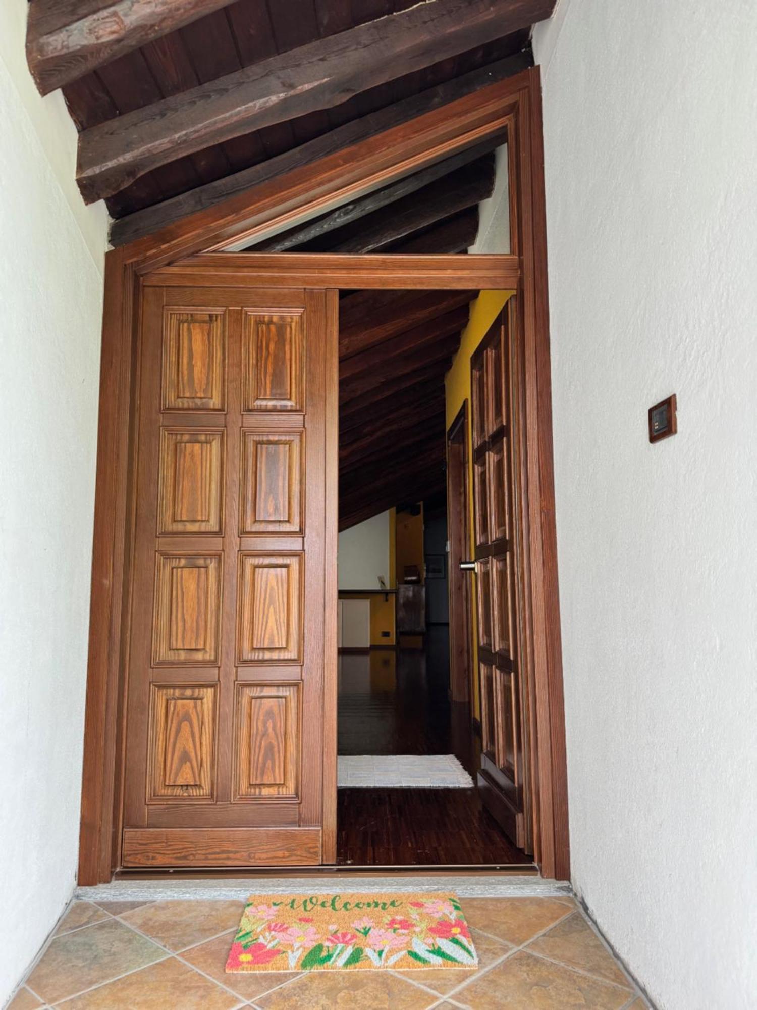 La Casa Di Nina - Traves Villa Pessinetto ภายนอก รูปภาพ