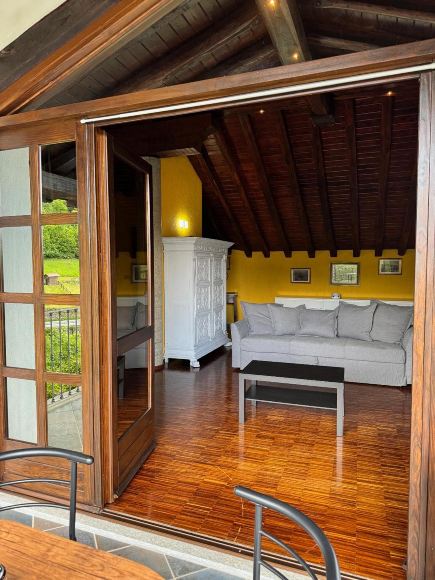 La Casa Di Nina - Traves Villa Pessinetto ภายนอก รูปภาพ