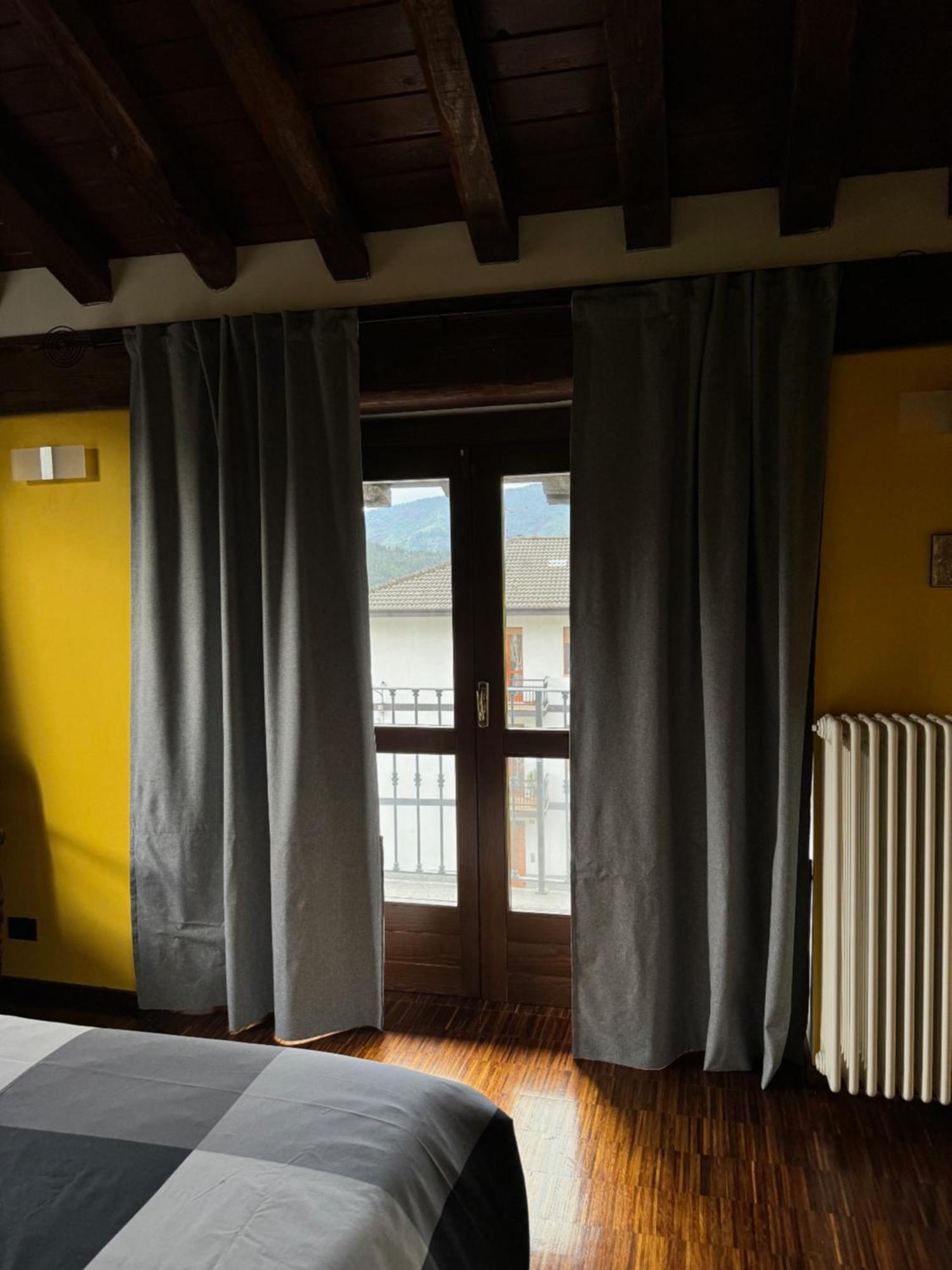 La Casa Di Nina - Traves Villa Pessinetto ภายนอก รูปภาพ